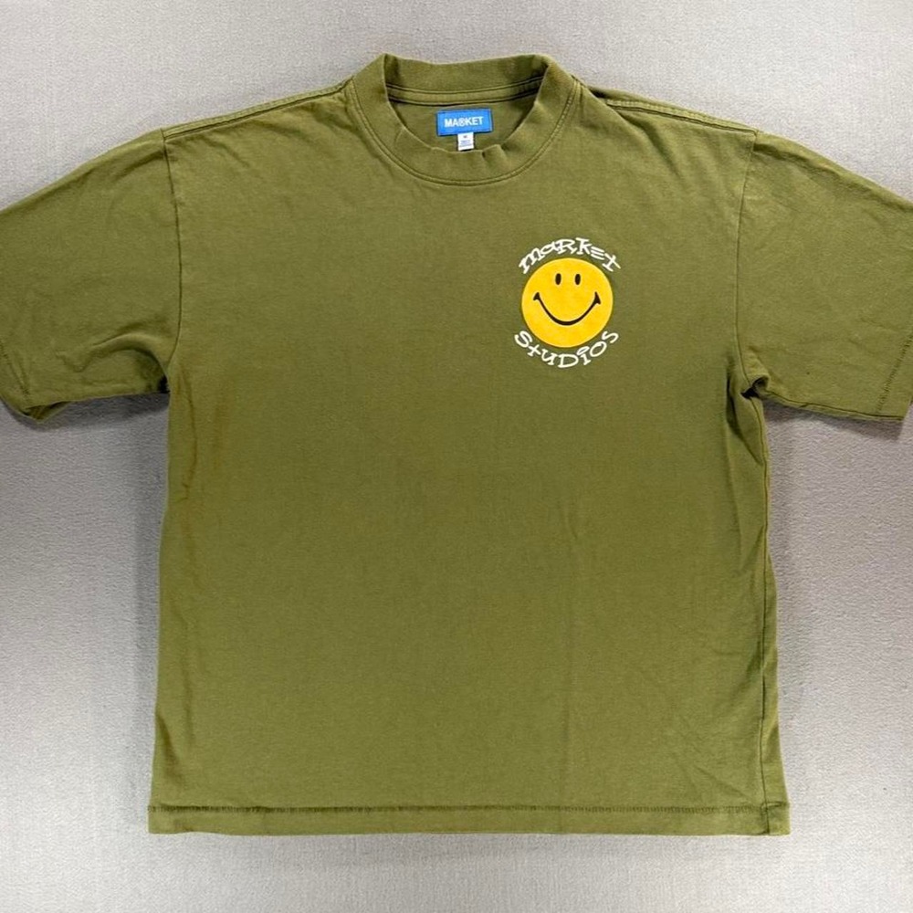 Market Studios Olive Green T-Shirt with Yellow Smiley Face Graphic Mens Size M